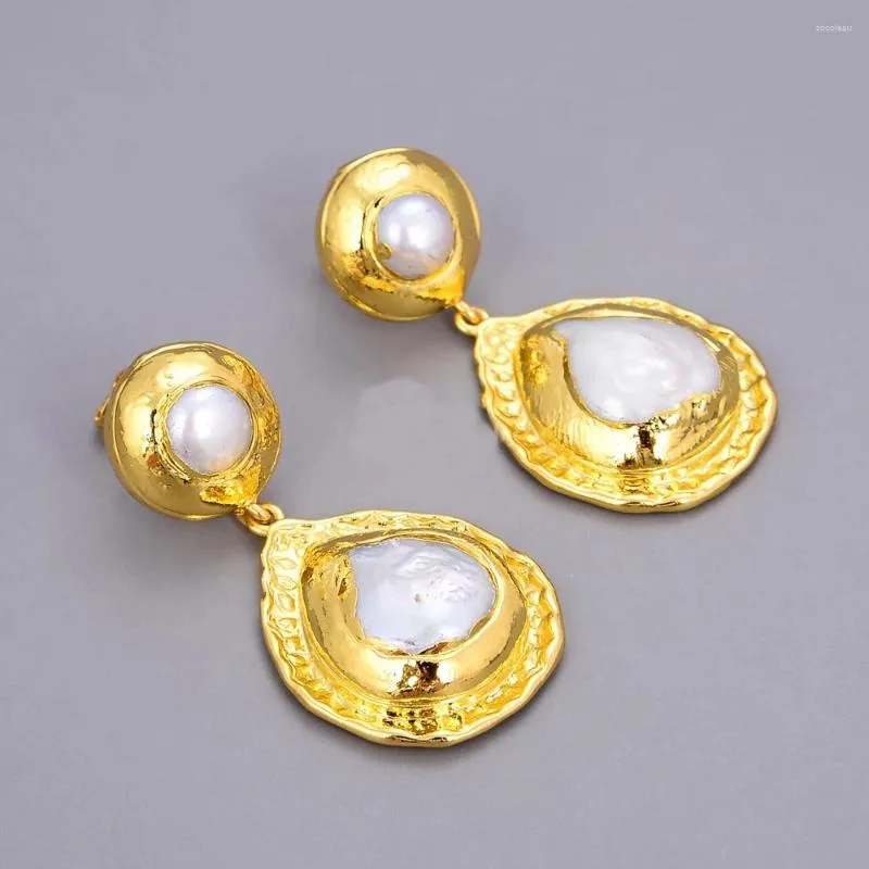 Dangle Earrings Natural White Coin Pearl Goldメッキスタッド