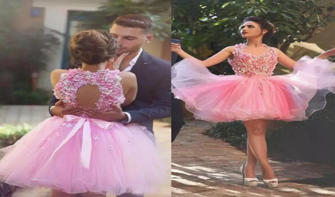 Affascinante tulle rosa Abiti da ritorno a ritmo di ritorno a casa senza maniche Fiori 3D Top Open Back Cocktail Party Abito da ballo corto vestito da ballo corto 6759475