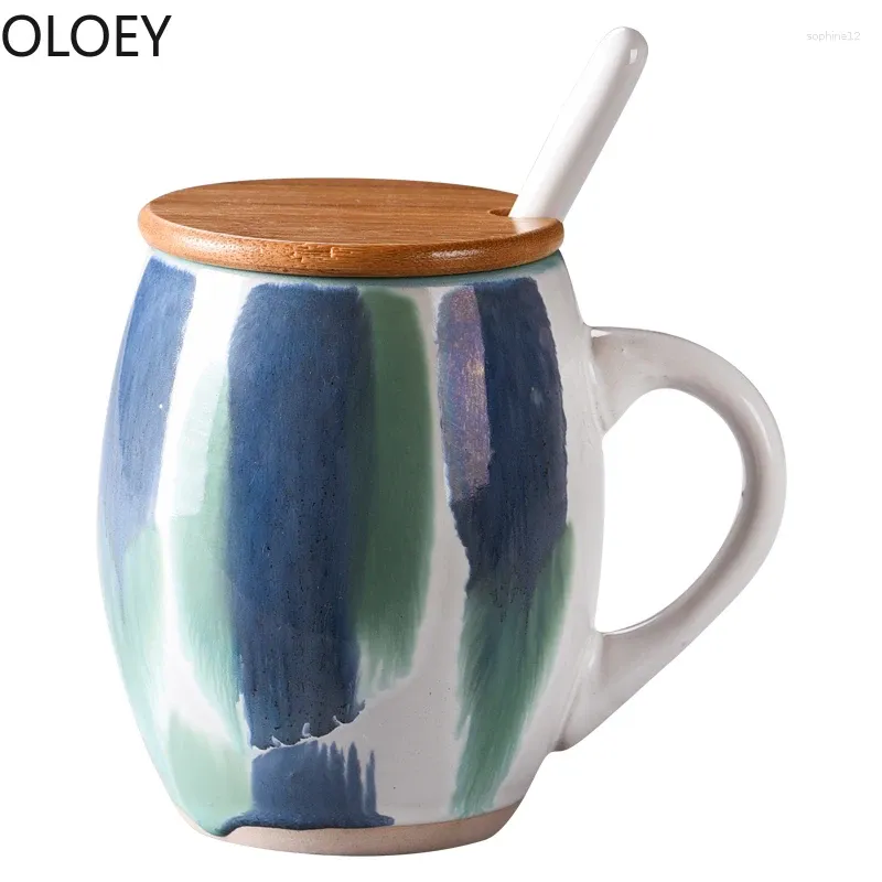 Muggar Luxury Blue Vintage Coffee Handgjorda porslinmjölk med lock Big Ceramic Travel Tea Cup Reanvändbar mugg emalj