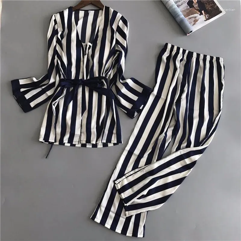 Abbigliamento da casa Donni da donna in pigiama set 3 pezzi Fashion spaghetti top top satinato da sonno letto femmina a maniche lunghe pijama