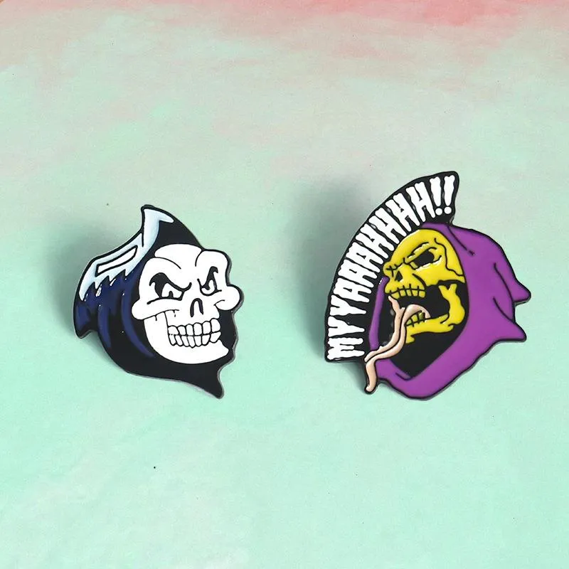 Halloweenowa czaszka pin słodkie filmy anime Gry Gry Hard Enamel Pins Zbierz kreskówkę broszkową plecak w torbie z okładką