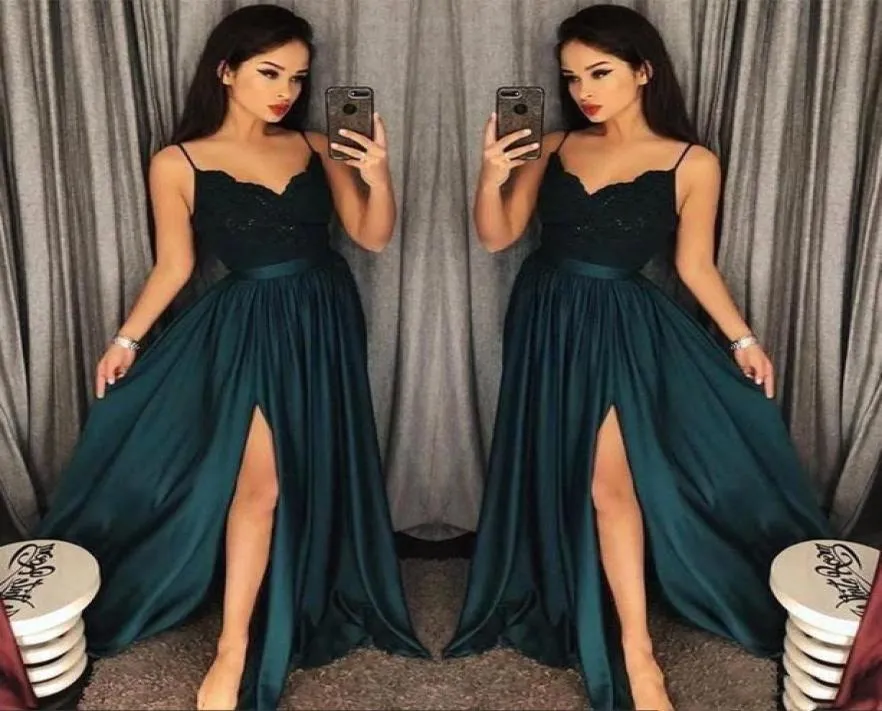 2019 Robes de soirée élégantes Aline Blackish Green High Split Cutout Side Slit Lace Top Sexy Sexy Sweep Train Formal Prom Prom Dr8814888