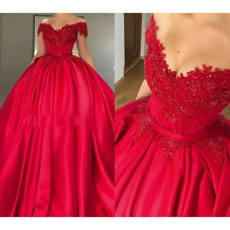 Off Shoulder Sleeveless Lace Applique Beaded Red Quinceanera Dress for Sweet 16 WQ1189
