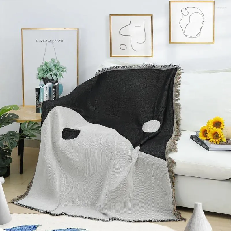 Coperte in stile cinese divano bianco e nero coperta copertura del soggiorno decorazioni da letto asciugamano esterno picnic boho arazzi da letto