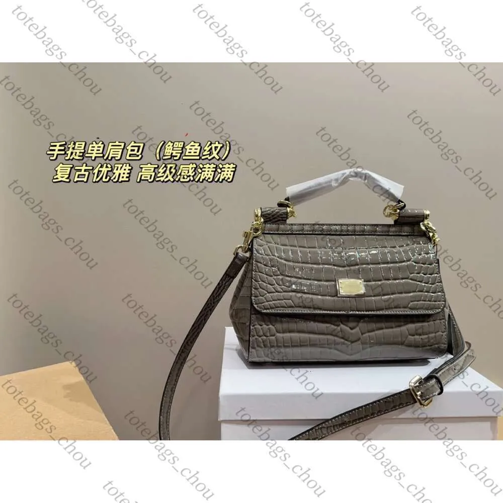 Sac fourre-tout de concepteur de luxe 2024 nouveau sac pour femmes Palm Palm Patter Crocodiles Match Sauver Oblique Straddle Hands Sac à main