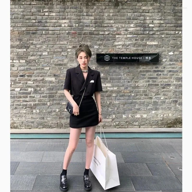 Robes de fête robe mince pour les femmes d'été noir jupe courte coréenne chic style y2k occasion formelle vestidos 2024