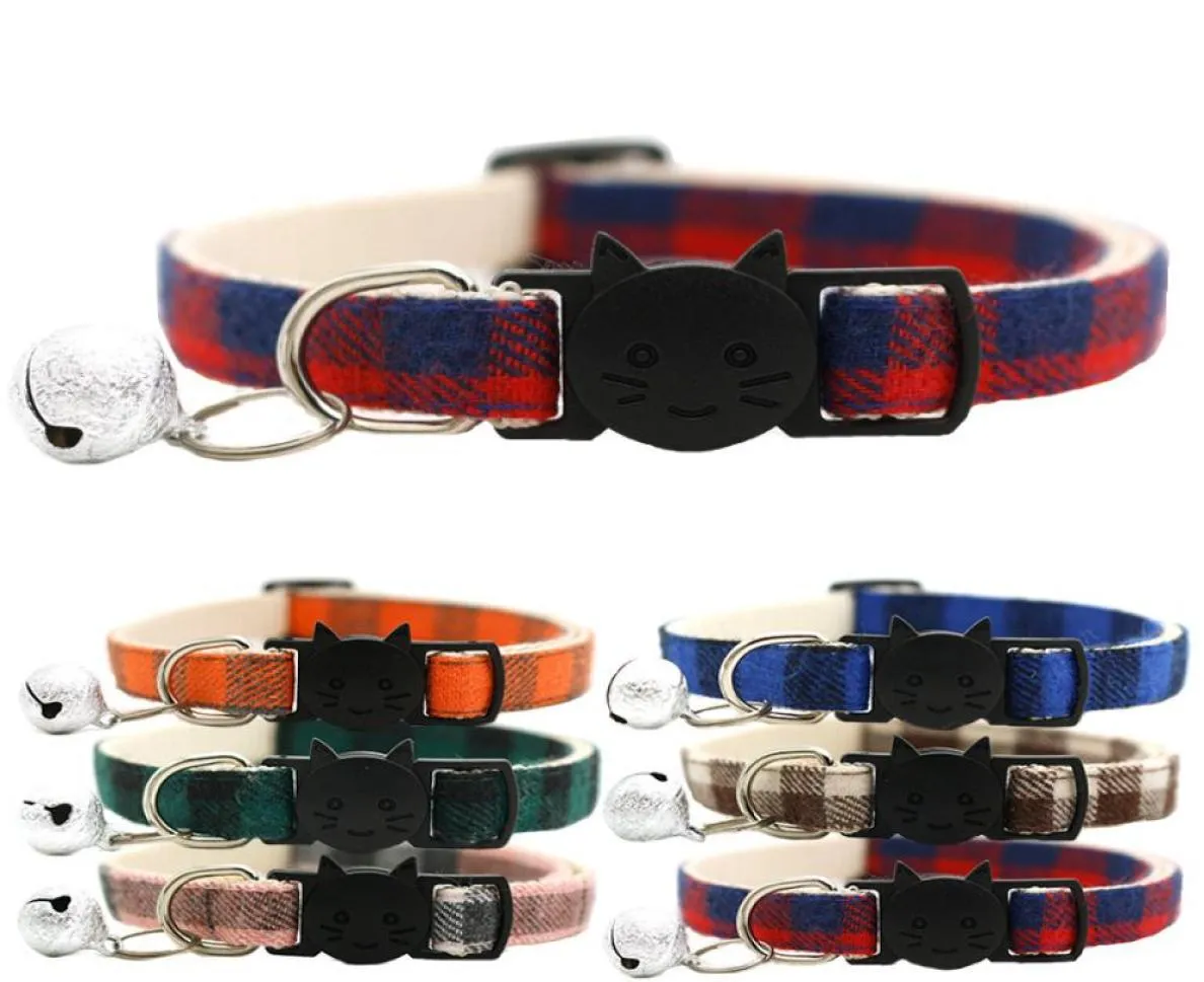 Färgglada rutnät Pet Collar Bell Cat Face Safety Spänne Justerbar husdjur Cat Necklace Neck Rem Lead Dog Cat levererar VT15753827164