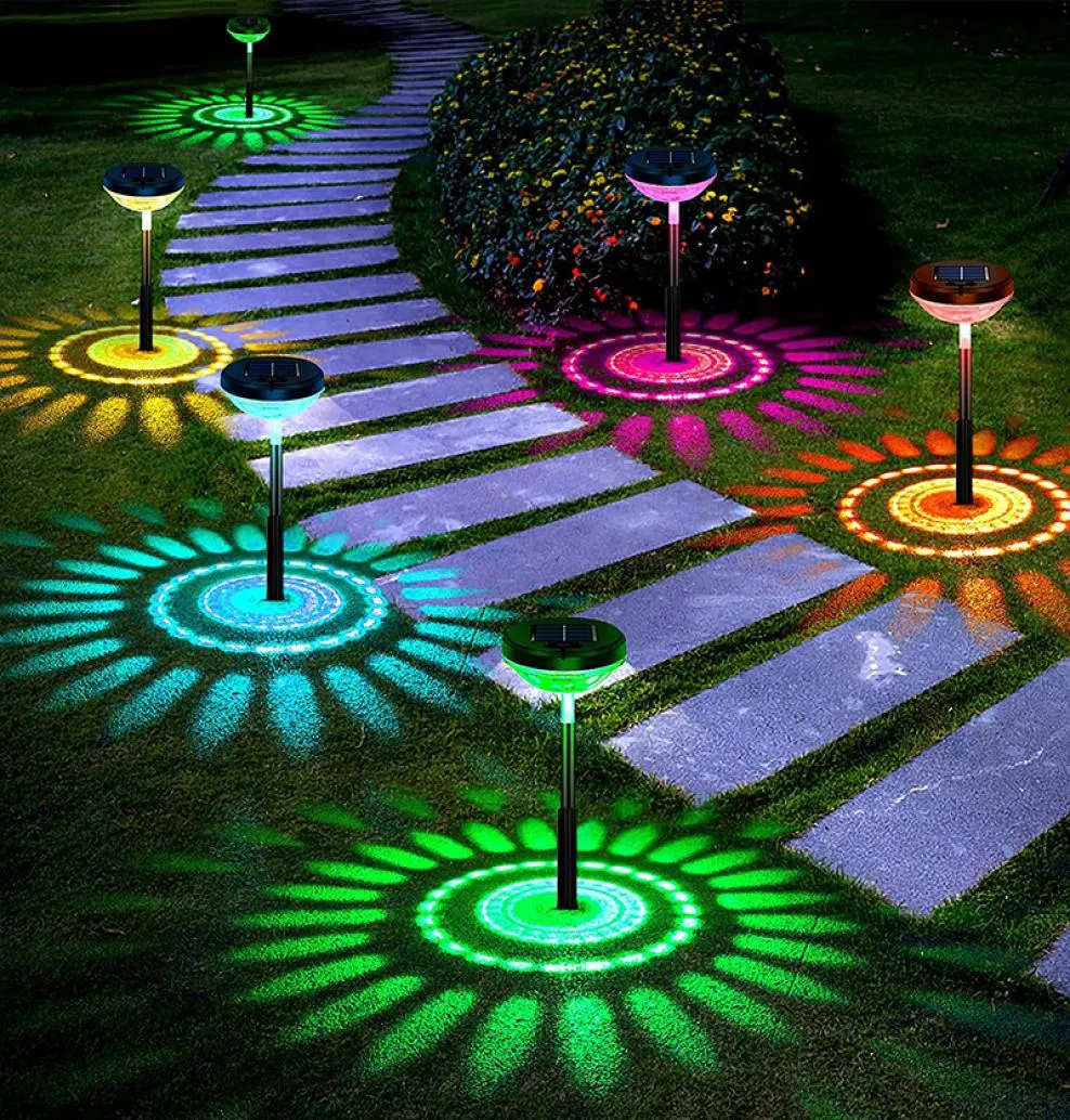 Lumières de jardin LED solaire lumière extérieure RGB Changement de couleur étanche de la lampe de la gazon étanche pour le paysage de décoration 2642447