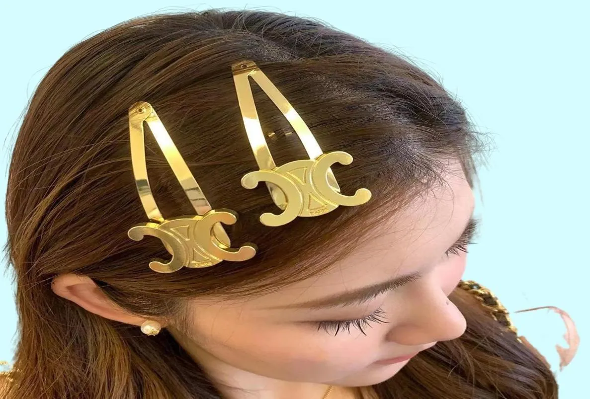2023 Nouvelle mode 18k Gold Designer Clips Hair Barrettes Classic Girls Hair Jewelry Accessoires9446117