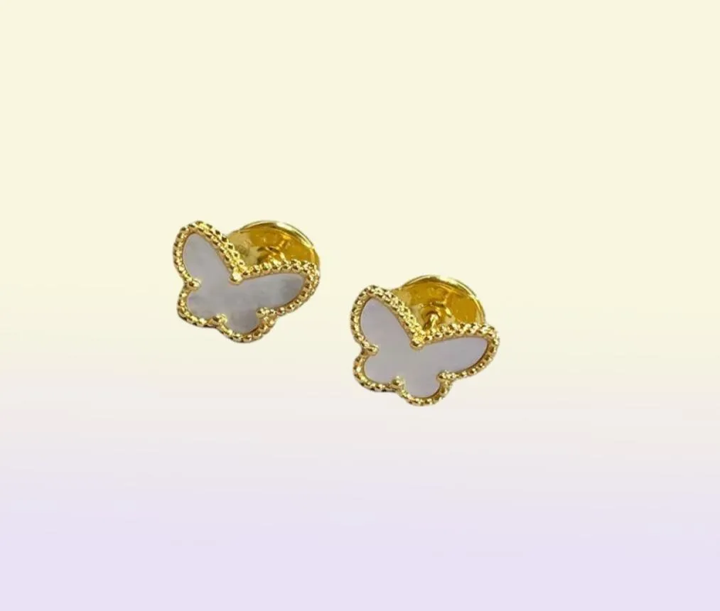 S925 Sterling Silver Sweet Butterfly Diseñador Pendientes para mujeres Campo de brazalete de Clover Shell Clover Shell