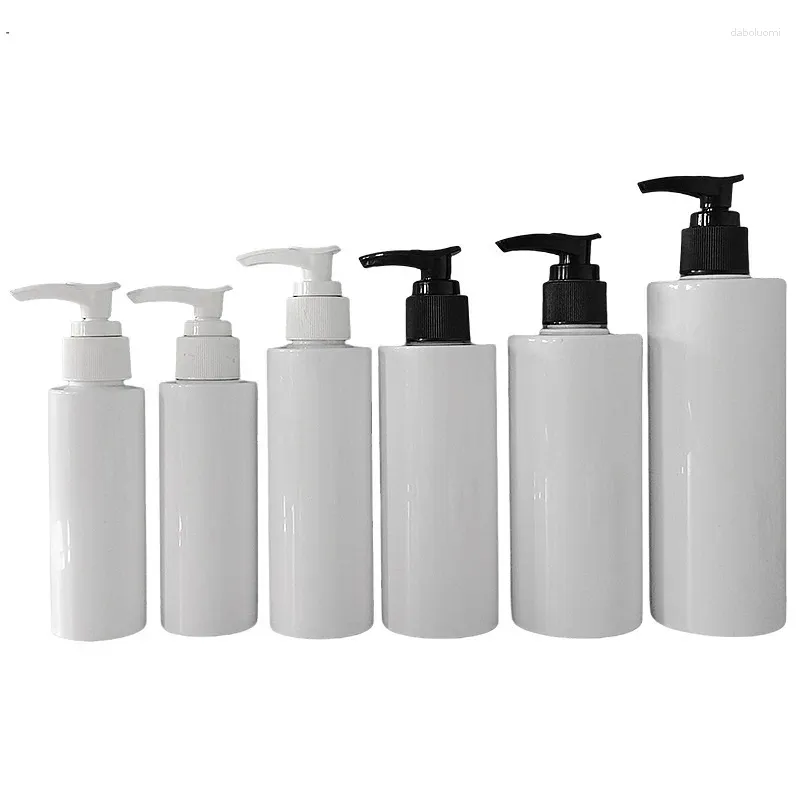 Butelki do przechowywania 12PCS PET Plastic Pomp Pump Butelka białe płaskie ramię okrągły pusty szampon kosmetyczny uzupełniający 100 ml 150 ml 200 ml 250 ml