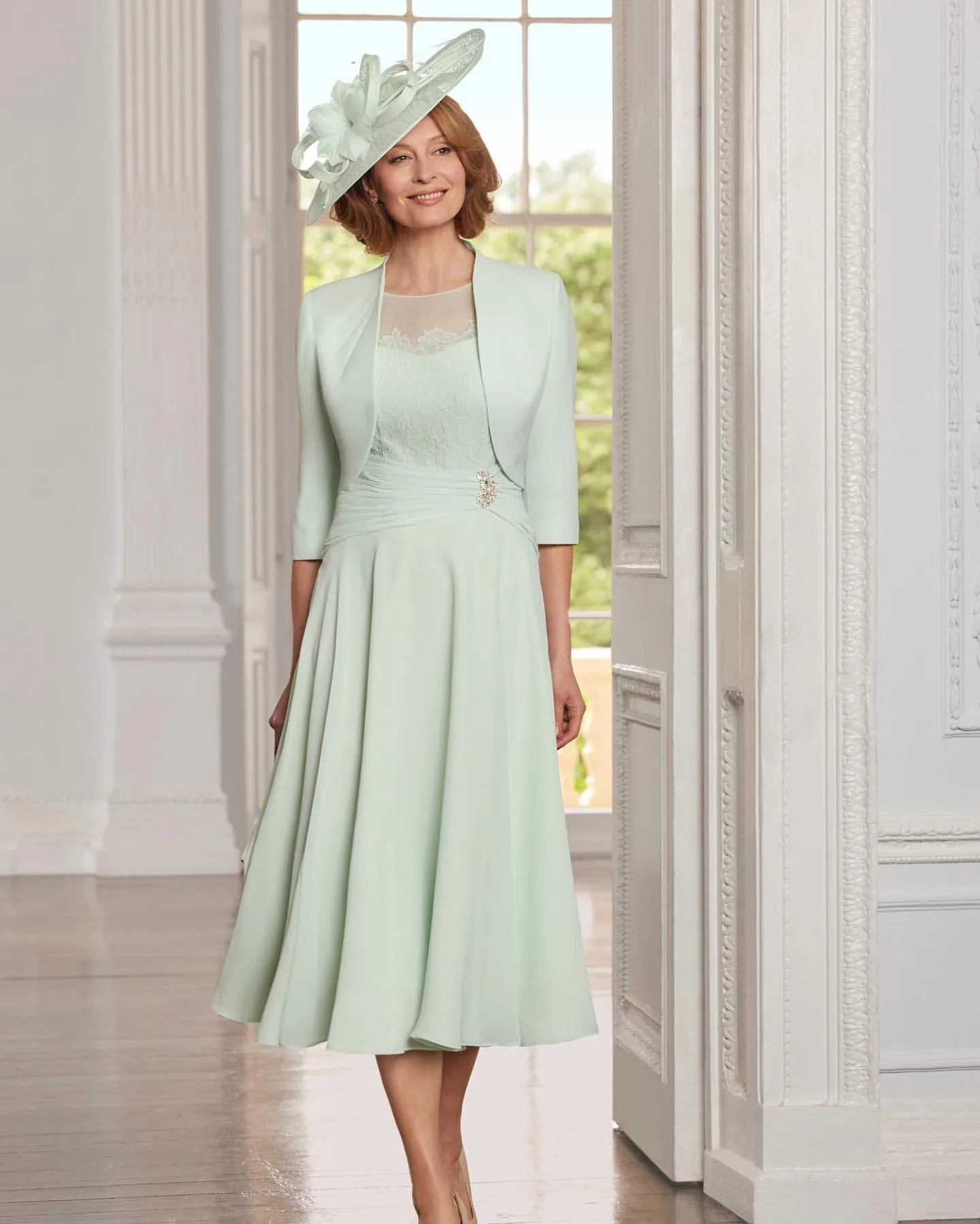 Chic Mint Green Mother of the Bride Robes avec veste robe invitée robe invitée de thé à la longue