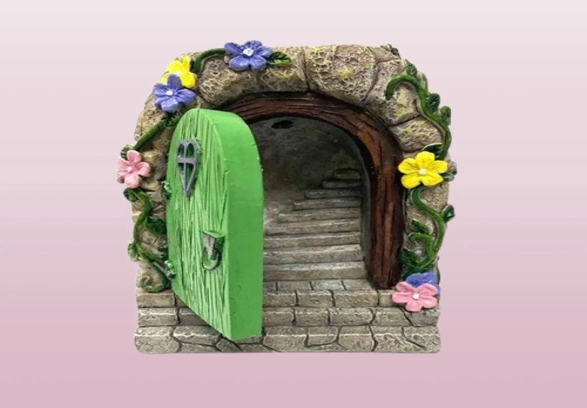 Fairy Garden Solar Stone Door Resin Ornament HandPainted Statue For Garden Courtyard Lawn Decoration Trees Flower Beds Q08113421764