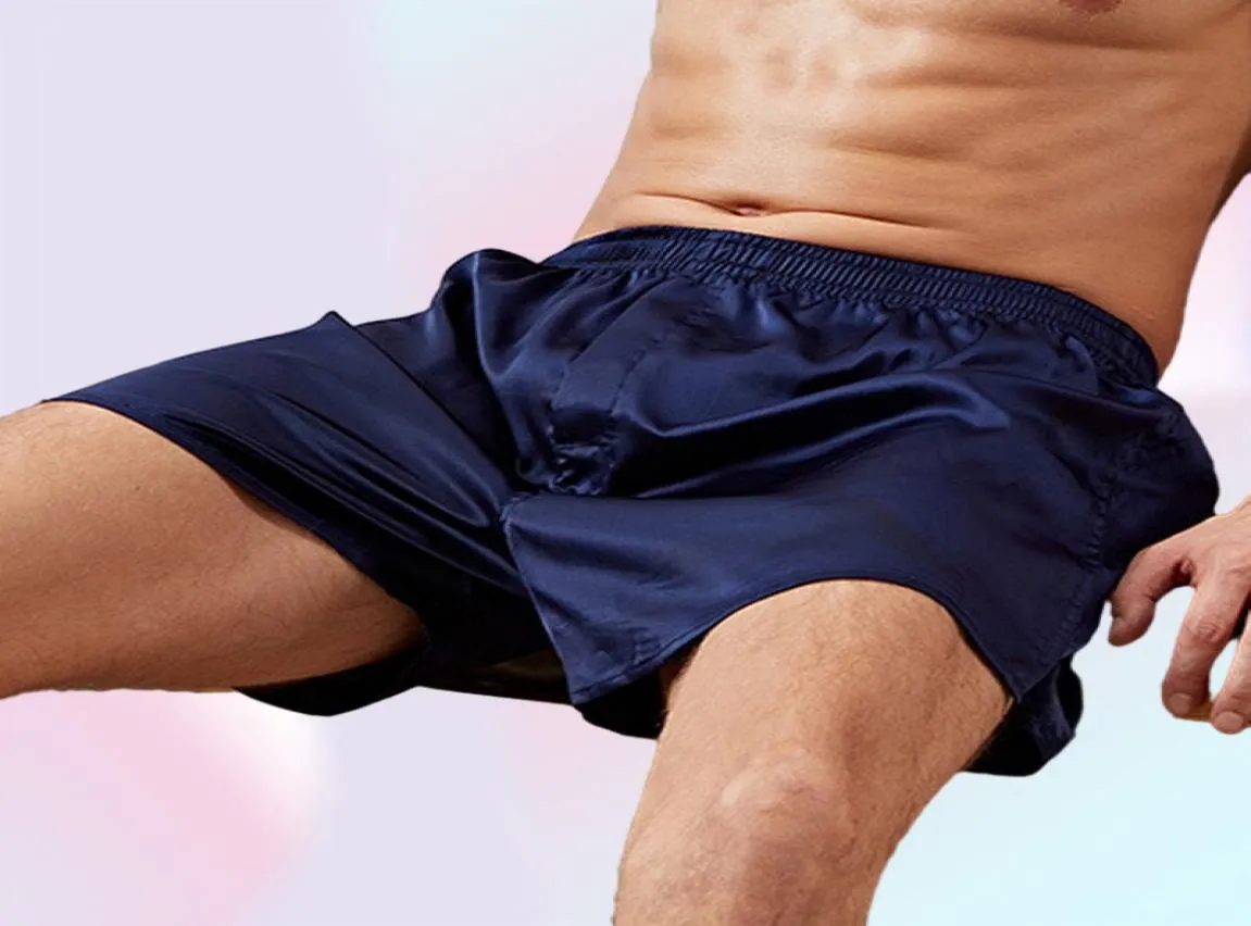 Men039s Satin Silk Fivepoint Shorts en vrac Pyjamas Classic Color Color Boxer Pantal Pantalon de plage 3xl sous-vêtements courts Sleepw5661043