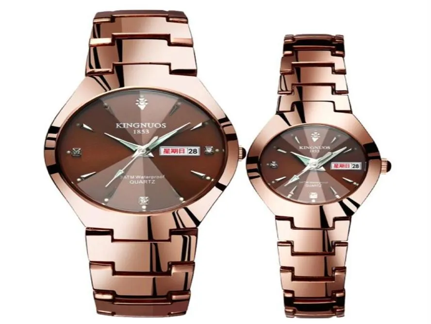 Montre-bracelets de luxe Quartz Wristwatch Fashion Business Men de mode Femmes Tungsten Steel Coffee Gold Pair Hour Set Couples Watches For6549750