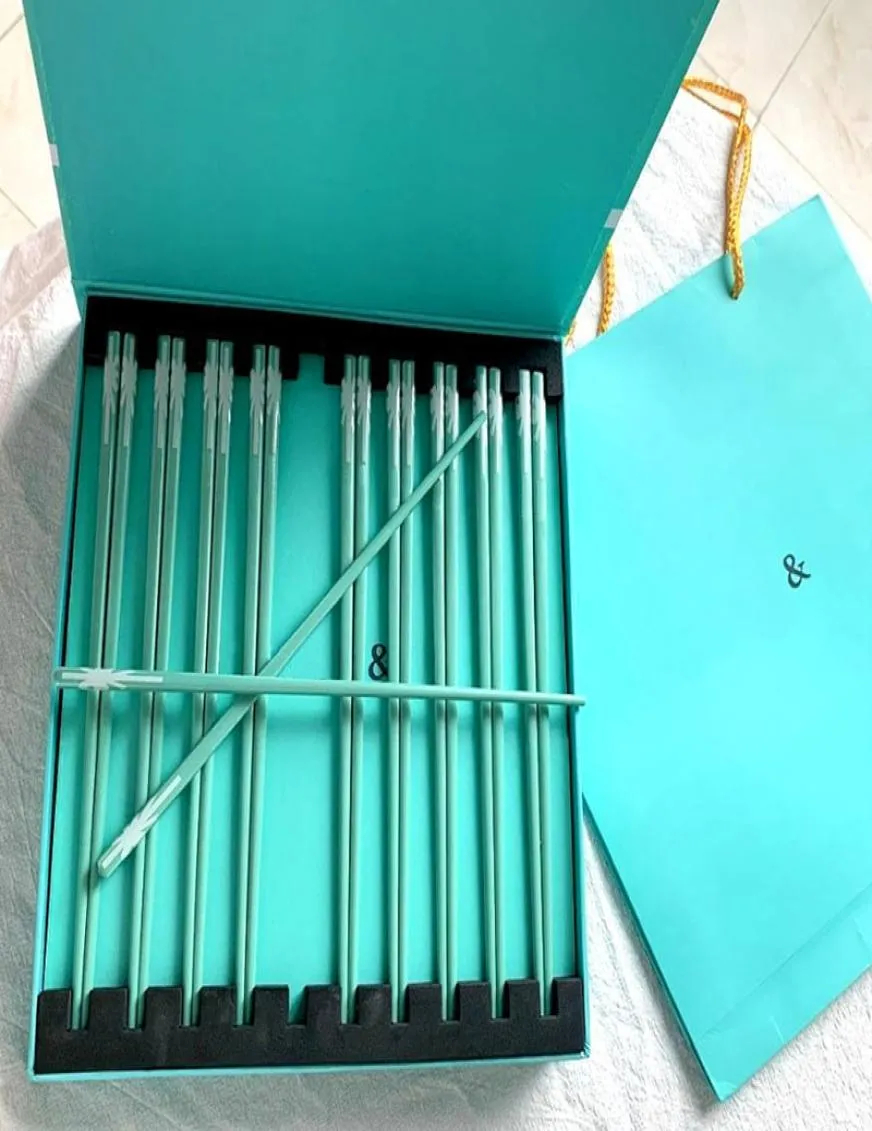 Lüks seramik çubuklar kaşık moda mavi tasarımcı kutu mavi202223178821 ile Çin sofra takımı
