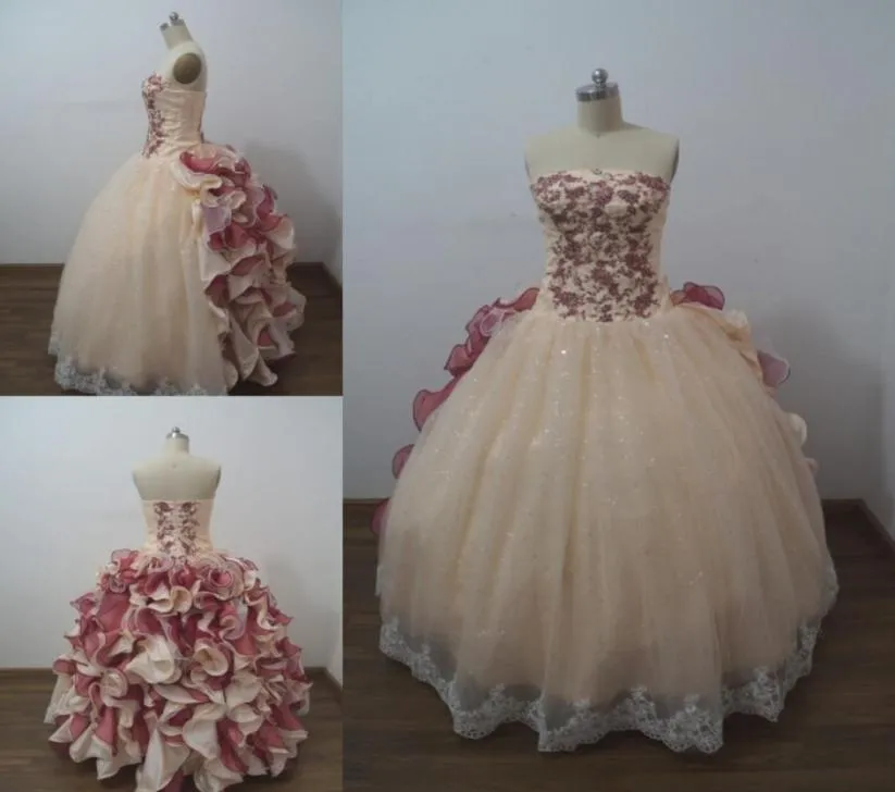 2015 Abiti da quinceanera da ricamo a ballo 2015 con perle di paillettes di rasce Cristalli di paillettes per 15 anni debuttante downs5613456