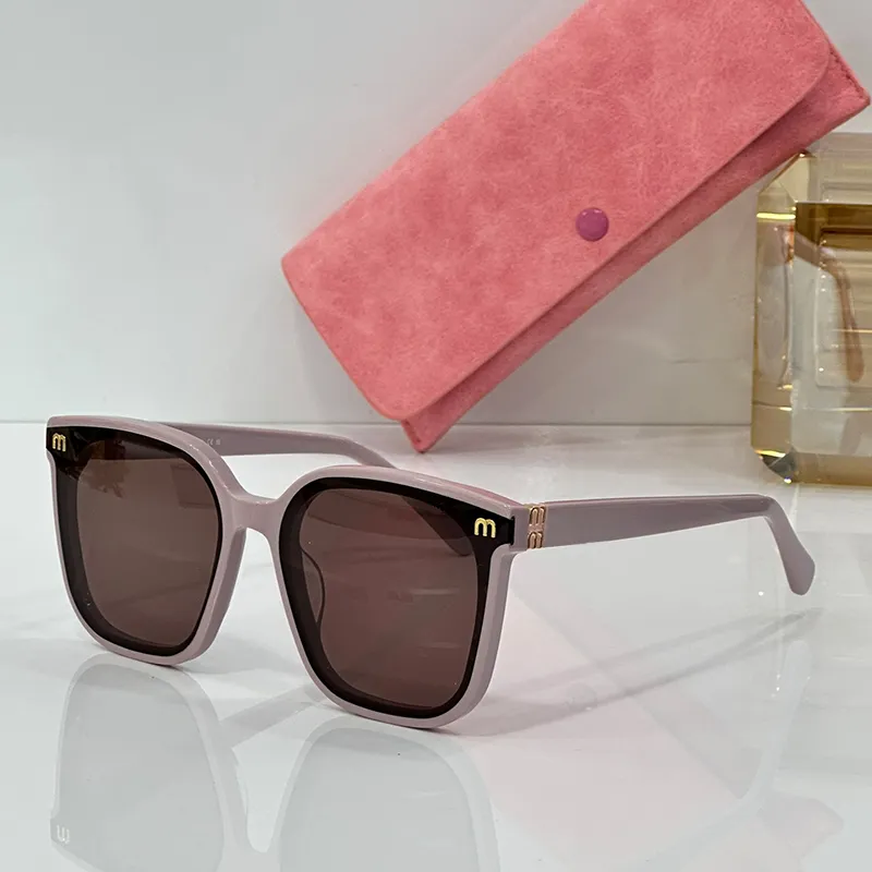 Frauenbrille Designer Sonnenbrille Miui Sonnenbrille Europäische und amerikanische Mode moderne Raffinesse Sonnenbrillen Acetatbrille Schöne Sundfräuse Sonnenbrille