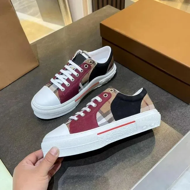 Burberrys2 Vintage Print Check Striped Sneakers High Quality Bacca Bucci Casual Shoes For Men With Gabardine Lettering Plaid And Canvas Flats Low Top Design 2025 Collection From Cr7soccer 46.43 DHgate...