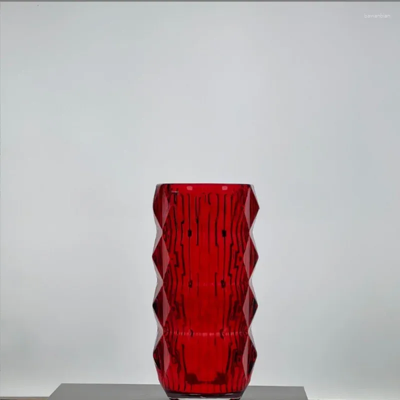 Vasos Design de cilindro minimalista moderno Estilo nórdico criativo Luxury Red Ikebana Decoration Maisons Decoração de escritório WZ50HP