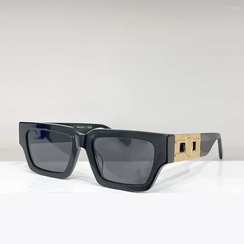 Solglasögon Kvinnor Innovativ modedesign Square Frame Eyewear Verve Vintage Business UV Protection Luxury Men Glasses