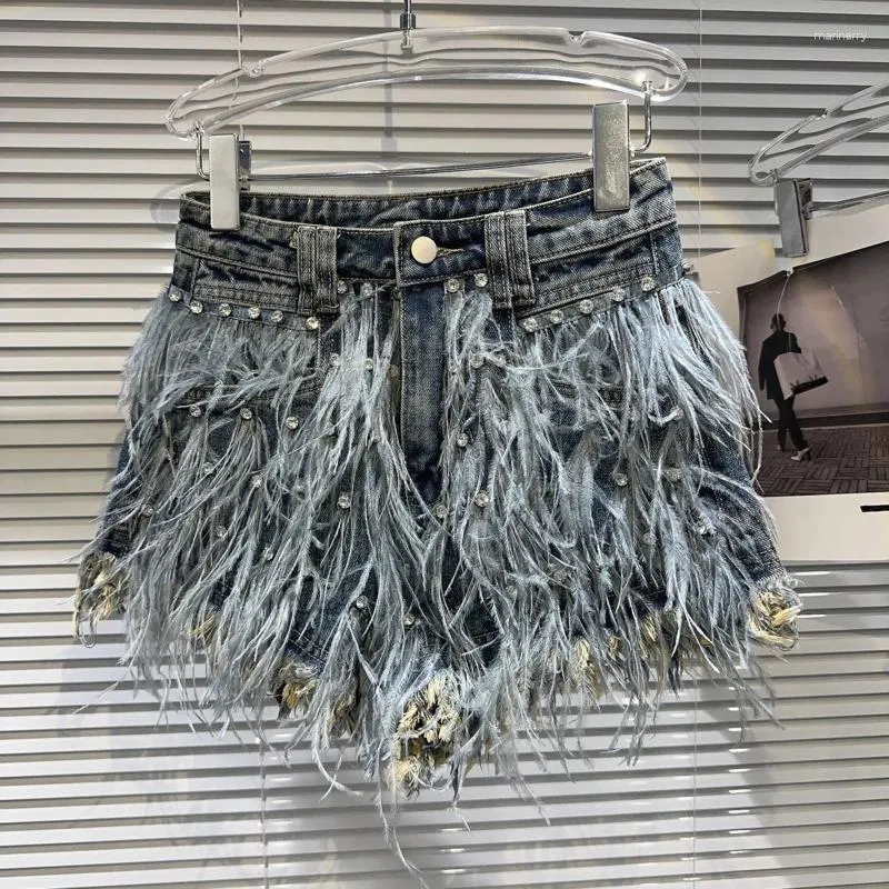 Dżinsy dżinsowe PREPOP Kolekcja jesienna haftowe haftowe figki pióra Tassel Vintage Blue Denim Shorts Women Short 474