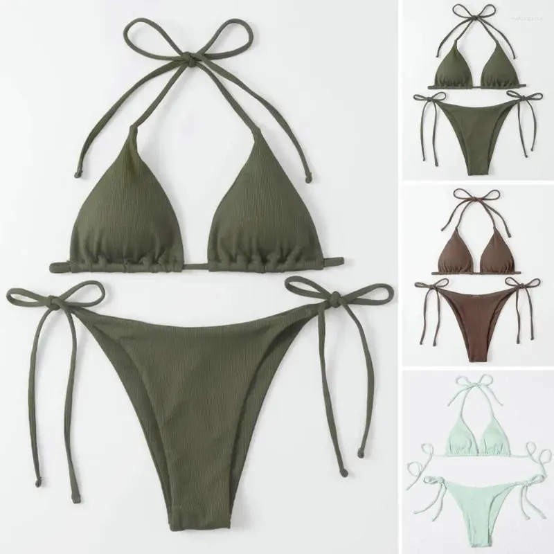 Kadın Mayo 2024 Moda Seksi Üç Nokta Bölünmüş Yürütülmüş Arka Pedler Bikini Set Yular Üçgen Sütyen Yan Tie Thong Beach Giyim