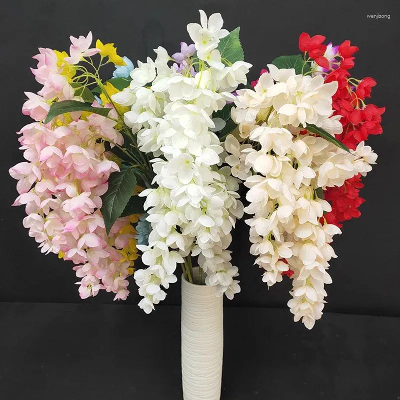 装飾的な花5 PCS人工花誕生日パーティーDIYホール天井の装飾108cm 4ブランチクリスマスデコレーションフルール