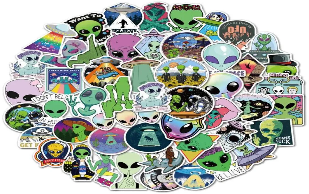 Waterdicht 103050pcs Aliens UFO Buiter Space Graffiti Stickers Cartoon Decals Kids Toy Diy Laptop Bagage Guitar Telefoon Fiets Car S5253105