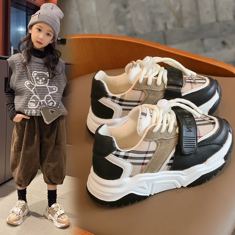 New Toddler Sneakers Spring Baby Designer Shoes Soft Bottom First Walkers Comfortable Infant Girl Boys Shoes