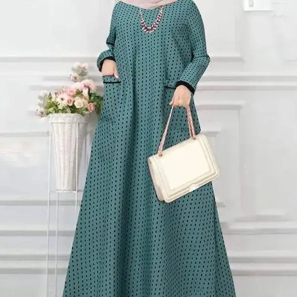 Abbigliamento etnico 2024 Muslim delle grandi dimensioni della molla a maniche lunghe e del temperamento Autumn Ultra Polka Dot Claborare la veste sciolta