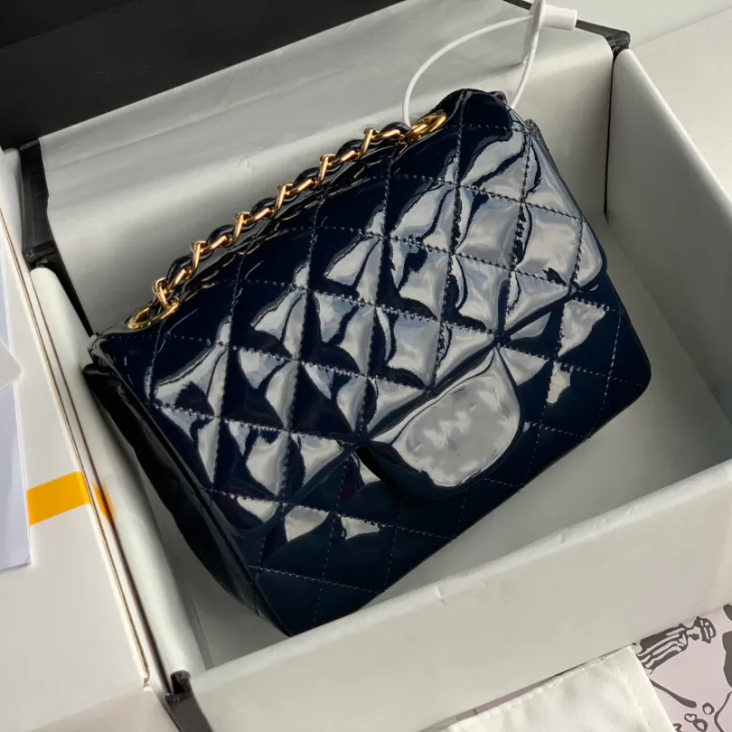Omuz çantaları tasarımcılar kadın çanta siyah crossbody çanta çantalar tasarımcı çanta 10a orijinal patent deri zincir çanta kare şeritler flep debriyaj bayan tasarımcı çanta