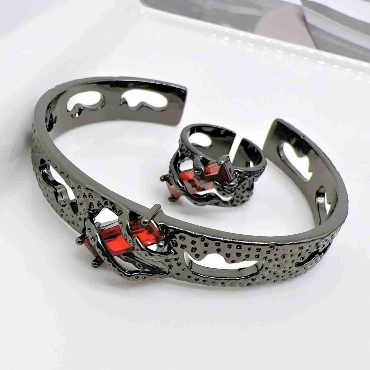 S925 Silver Hollow Bracelet Ring Small and Unique Fashion Cool Bracelet Accessories for Men and Women