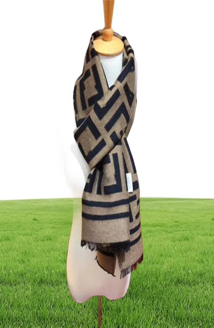 Designer Wool Scarves Top Super Pure Pure Mens Scarf Womens Soft Advanced Fabrics Luxury Grid Style Långtryckt sjal Storlek 30180CM9033364