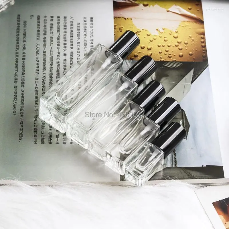 Butelki do przechowywania 10pcs 3ml 4ml 7 ml 20 ml 30 ml podróżne szklane perfumy Atomizer Mała mini pusta butelka do napełniania sprayu ze złotem/srebrnym