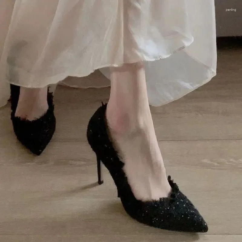 Kleiderschuhe fashionspunkte Zehen High Heel Frauen 2024 Frühling Super 8 cm oder über Frauenpumpen sexy dünne schwarze Party