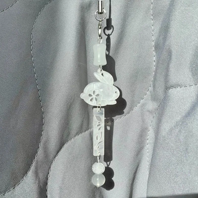 Nyckelringar Telefon Charm Pendant Stylish Accessory Acrylic Material Chain Perfekt gåva för kvinnor och flickor