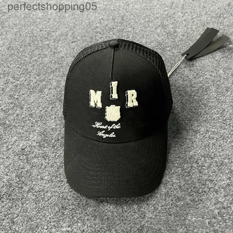 Nouveau style Hat Designer Ball Caps Men Femmes Luxury Baseball CAP LETTRE MODE LETTRE DE LA MODE SUNHAT EXTA