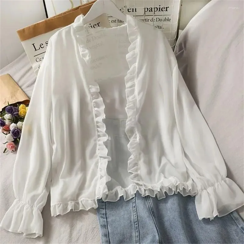 Kvinnors stickor 2024 Bridal Cardigan Bluses Tops White Black Chiffon Women Shirt Kvinnlig bröllop Wrap Långärmad öppen fronten Sheer skuldra sjal