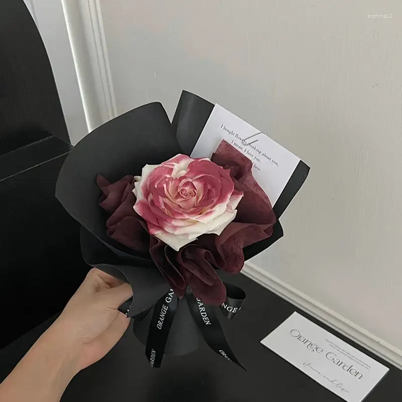 Fleurs décoratives Sense romantique artificiel de l'atmosphère Renture Rose Rose cadeau Festif Festive Lumière Fourniture de fête Sweet