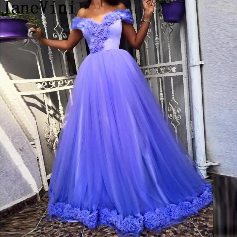 Robes de fête Janevini Off épaule Lavande Prom plus taille femme longue souffle en tulle