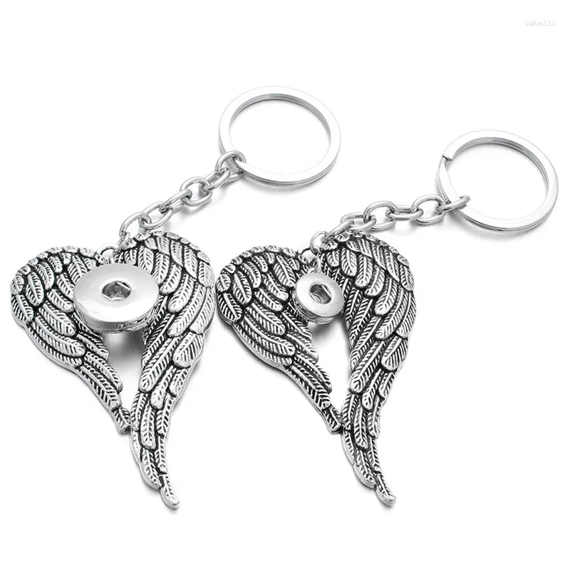 Keychains Snap Jewelry 12mm 18mm Metal Wing Button Keyring Pendant For Women Girls Gift ZF033