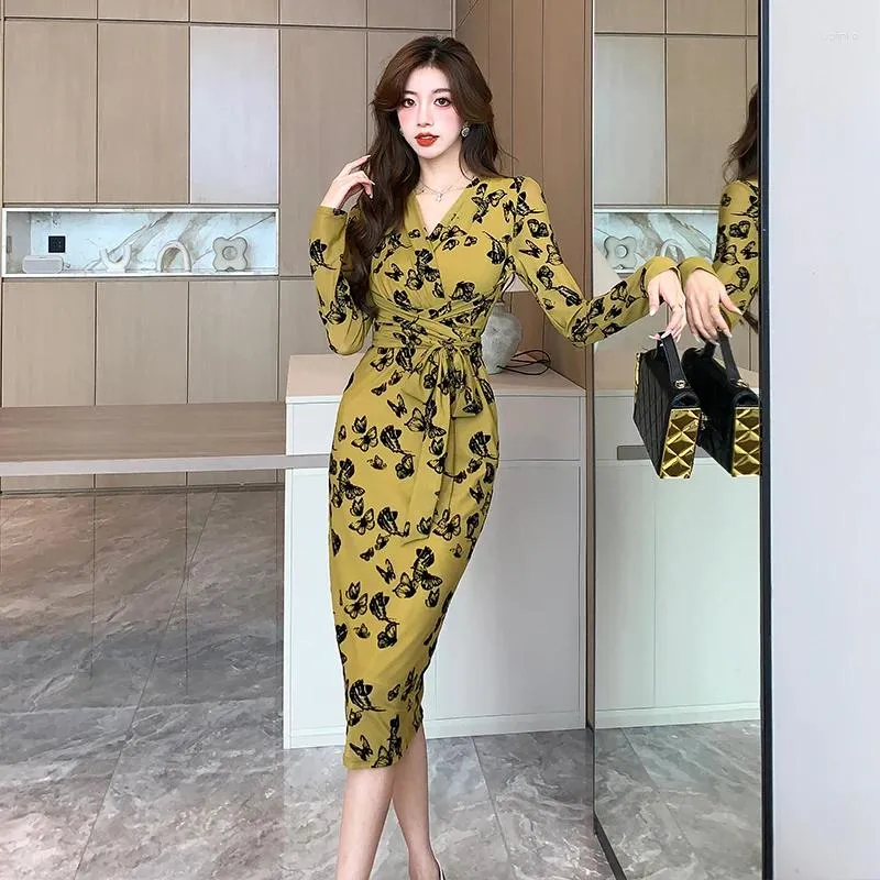 green emerald velvet dress PRETTYGARDEN Women's Fall Spring Midi Dress Long Sleeve Floral Smocked  Elegant Wedding Guest Long Flowy Dresses with Pockets (Army Green,Small) at  Amazon Women's Clothing store main image 1