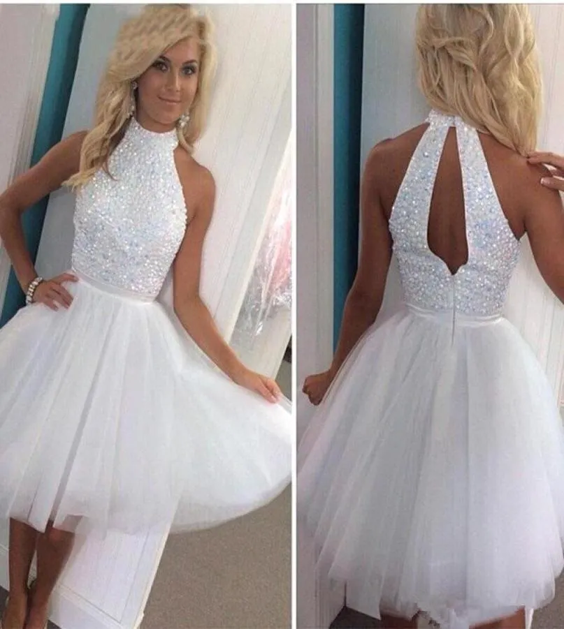 White Sexy Tulle Short Mini Homecoming Dresses 2021 Halter Beaded Crystals Top Hollow Back A Line Short Cocktail Gowns Custom Made9498847