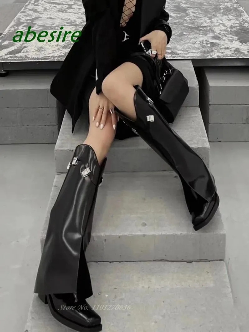 Сапоги черные короткие с толстыми каблуками женский ретро -стрит в стиле Knight 2024 два в брюках яркая кожа