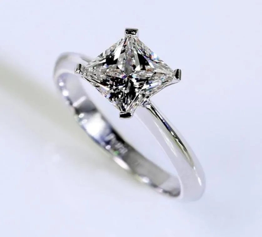 Princess Cut 1ct Lab Diamond Ring Original 925 여성을위한 스털링 실버 약혼 웨딩 밴드 반지 신부 미용 보석 선물 6954055