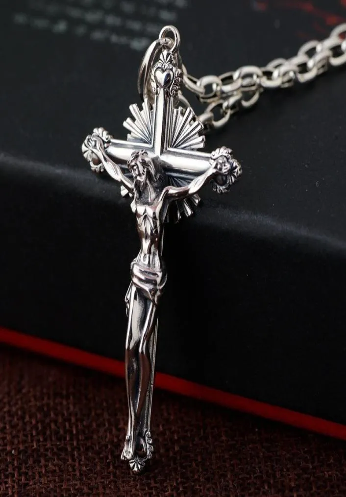 925 Crucifix catholiques argentés sterling pendentif masculin Rétro prière antique bijoux religieux 9256297
