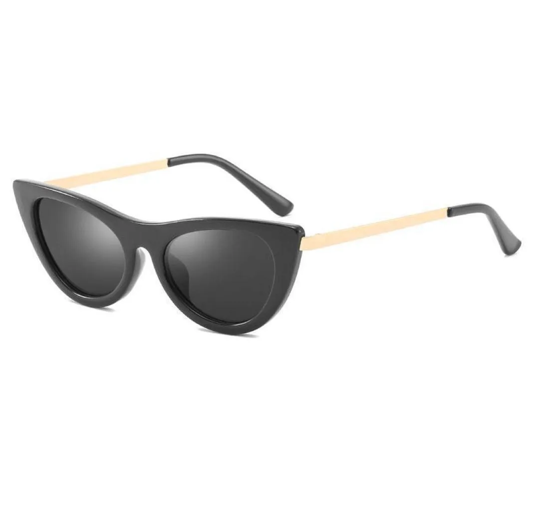 21s mode nya designer solglasögon highend kattunge ögonram toppkvalitet män och kvinnors generös stil UV400 -skyddsglasögon 9719137