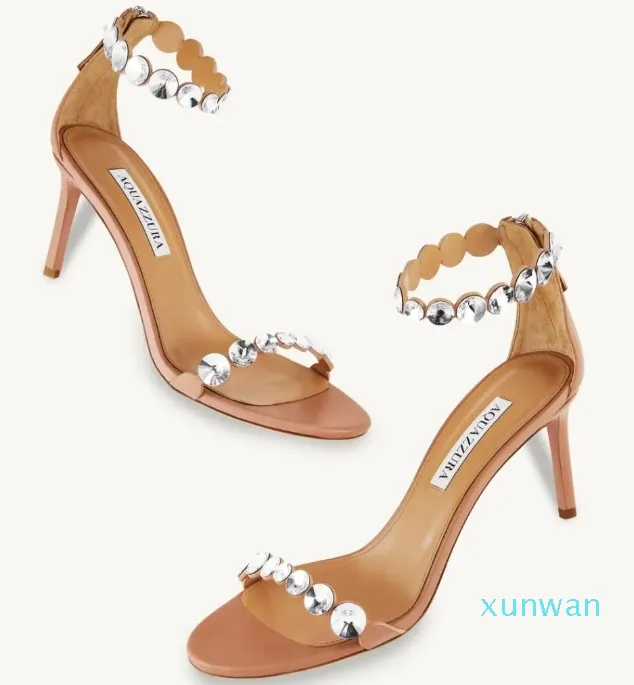 여름 럭셔리 Aquazzura Sandals Shoes Maxi-Tequila Crystal-Embellishments 웨딩 신부 여성 검투사 샌디애이터 절묘한 이브닝 펌프