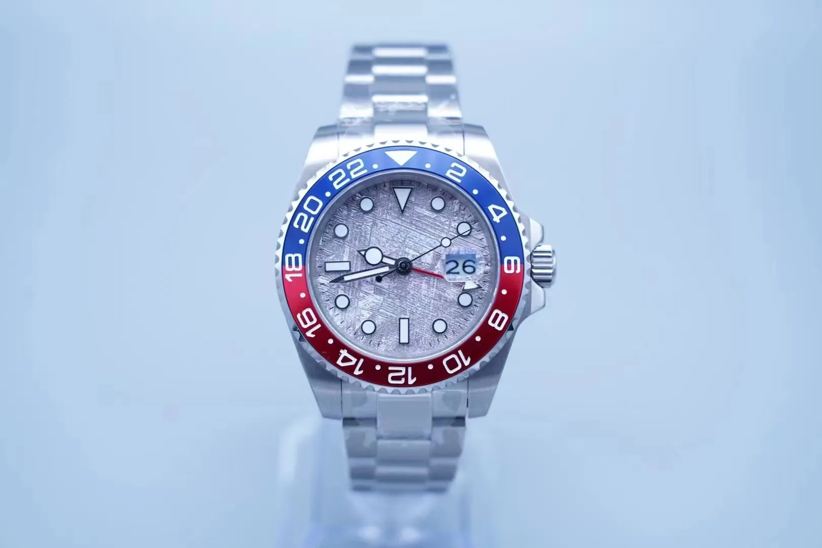 Luxury Men's Brand Watch Diameter 40mm True Dual Time Zone Justering Automatisk mekanisk rörelse Röd/blå ny svart/grå keramisk ram full rostfritt stål
